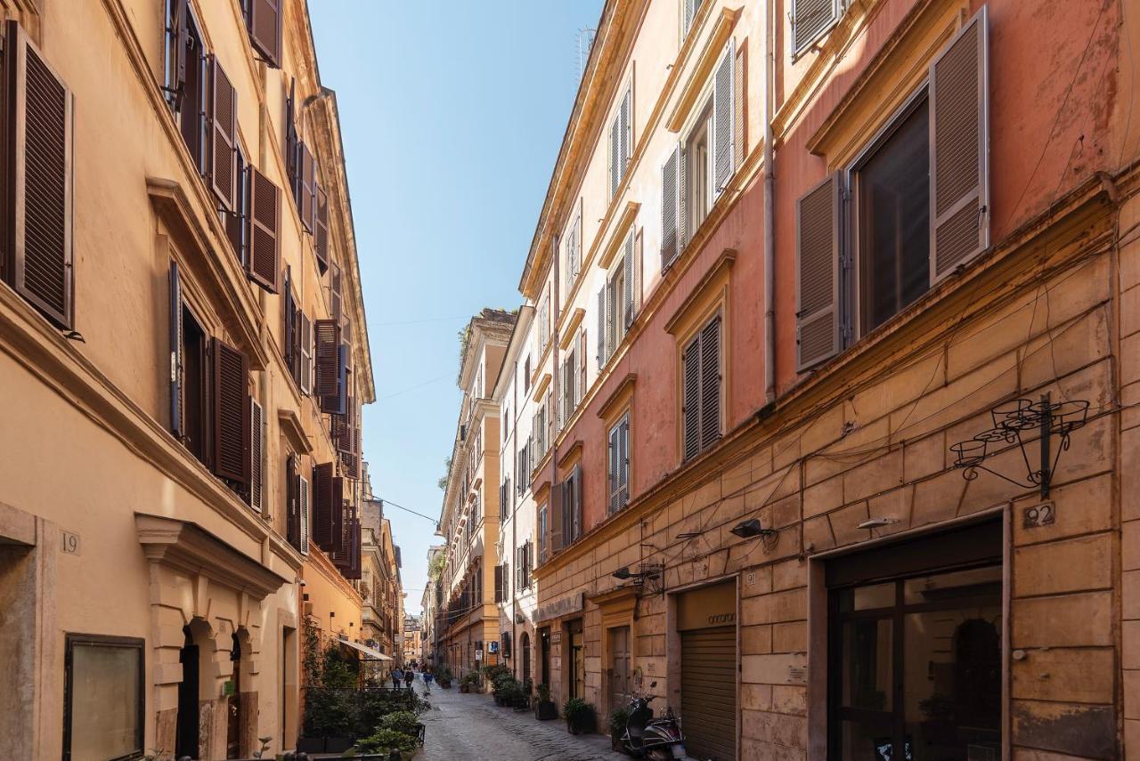 Spanish Steps Corner *